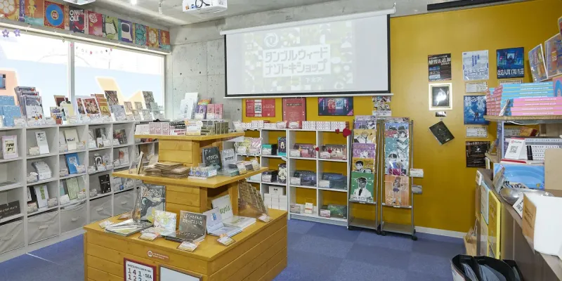 ヒラメカ下北沢店内に仕掛けられたナゾを解き明かせ!